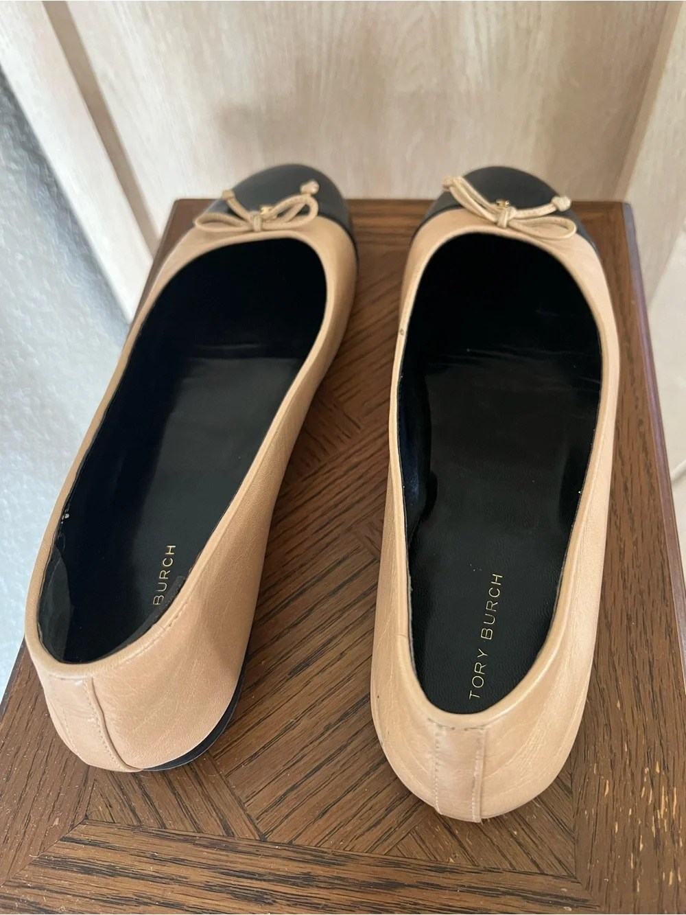 Tory Burch Ginger Shortbread & Black Cap-Toe Ballet Flats